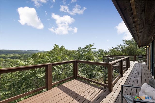 1121 Bradstreet, Canyon Lake, TX 78133