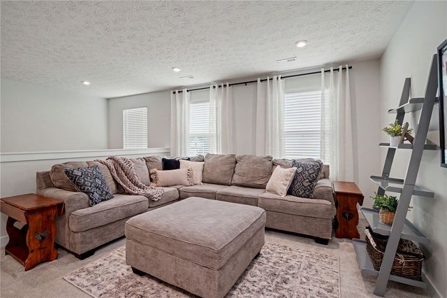1873 Schmidt Drive, Beavercreek, OH 45434