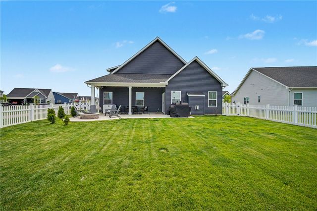1873 Schmidt Drive, Beavercreek, OH 45434