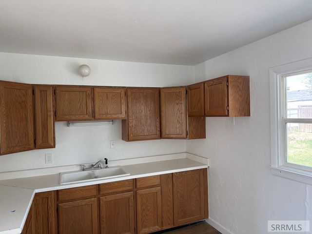 916 Howard Avenue, Pocatello, ID 83201