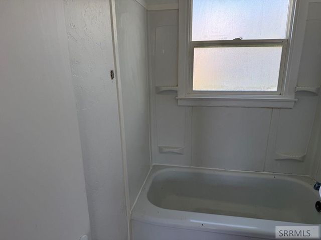 916 Howard Avenue, Pocatello, ID 83201