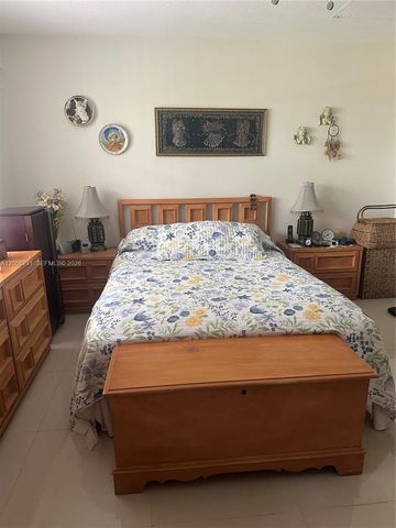 1000 SW 125th Avenue 412N, Pembroke Pines, FL 33027