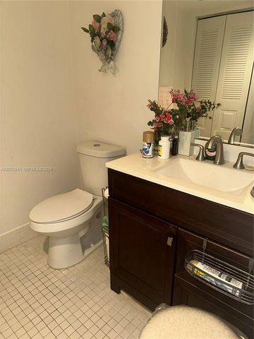 1000 SW 125th Avenue 412N, Pembroke Pines, FL 33027