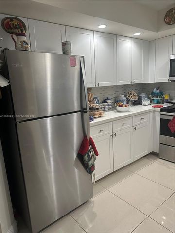 1000 SW 125th Avenue 412N, Pembroke Pines, FL 33027