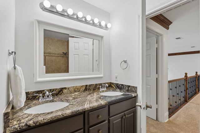 117 Galvan Lane, Van Alstyne, TX 75495