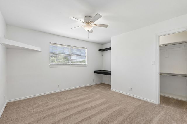 117 Galvan Lane, Van Alstyne, TX 75495