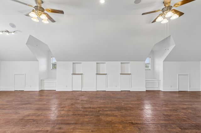 117 Galvan Lane, Van Alstyne, TX 75495