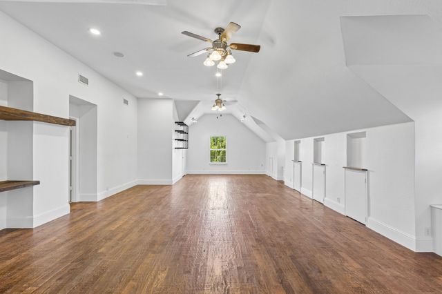 117 Galvan Lane, Van Alstyne, TX 75495