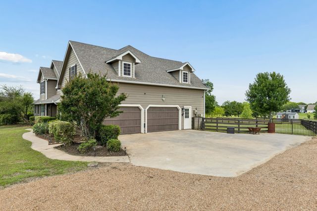 117 Galvan Lane, Van Alstyne, TX 75495