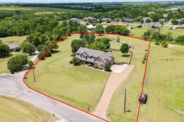 117 Galvan Lane, Van Alstyne, TX 75495