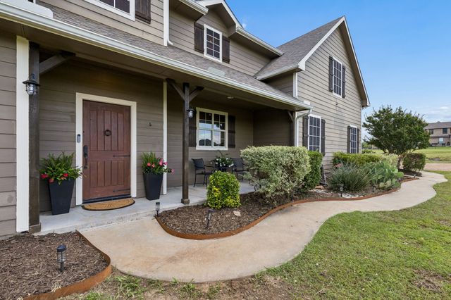 117 Galvan Lane, Van Alstyne, TX 75495