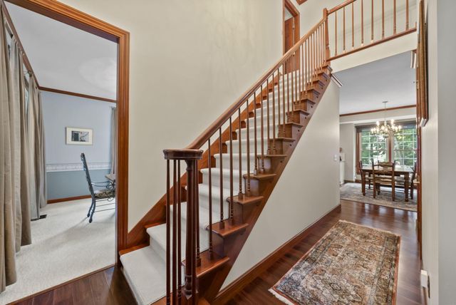 7823 Jordan Crossing, Reynoldsburg, OH 43068