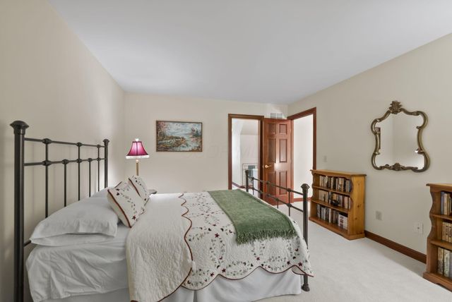 7823 Jordan Crossing, Reynoldsburg, OH 43068