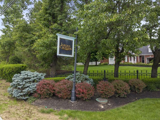 7823 Jordan Crossing, Reynoldsburg, OH 43068