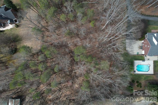 3924 Deer Run Drive NE, Conover, NC 28613