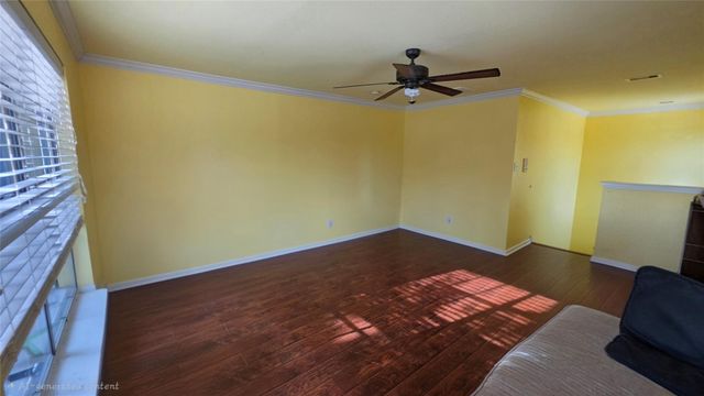 21218 Wickton Lane, Humble, TX 77338