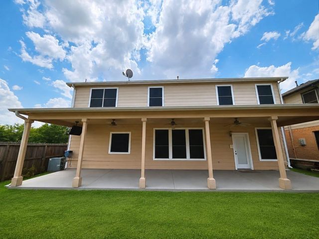 21218 Wickton Lane, Humble, TX 77338