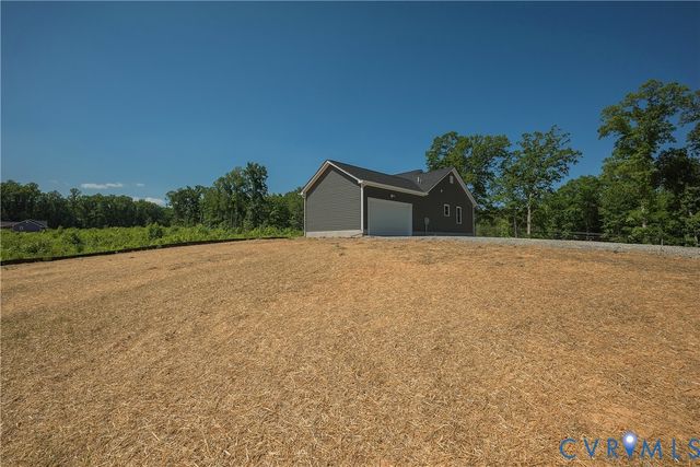 1220 Jefferson Hwy, Louisa, VA 23093