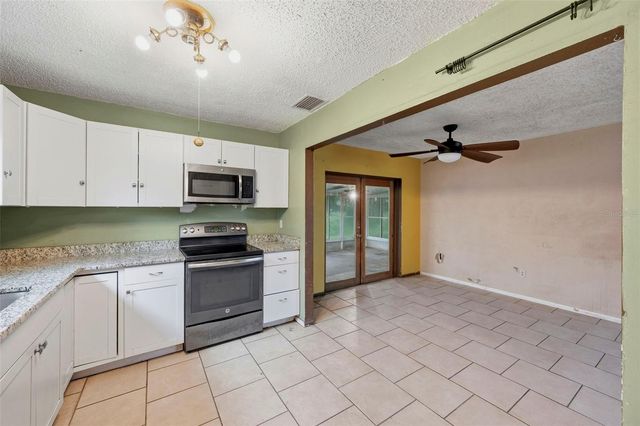 8168 82ND AVENUE, Seminole, FL 33777