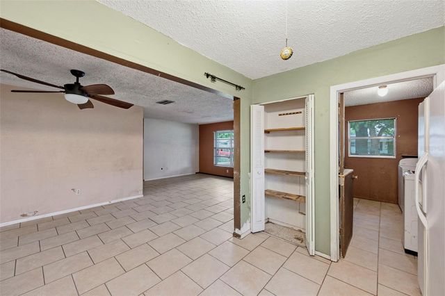 8168 82ND AVENUE, Seminole, FL 33777