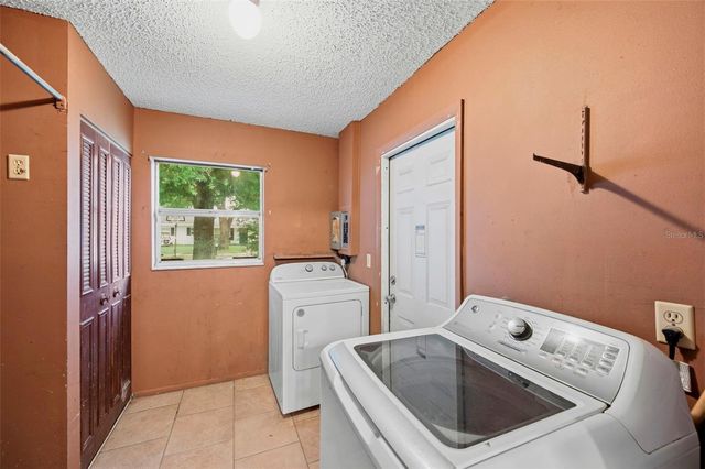 8168 82ND AVENUE, Seminole, FL 33777