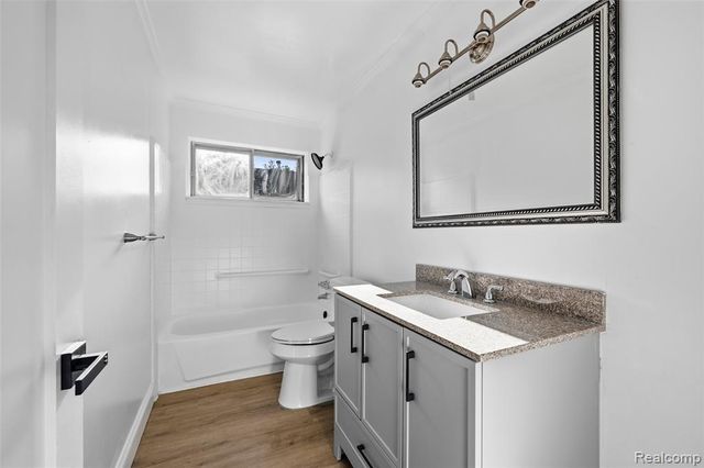 26703 Norfolk Street, Inkster, MI 48141
