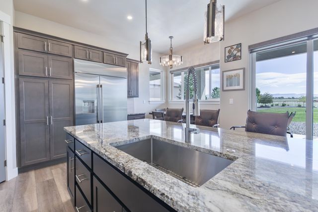 982 FARM HOUSE ROAD, Grand Junction, CO 81505