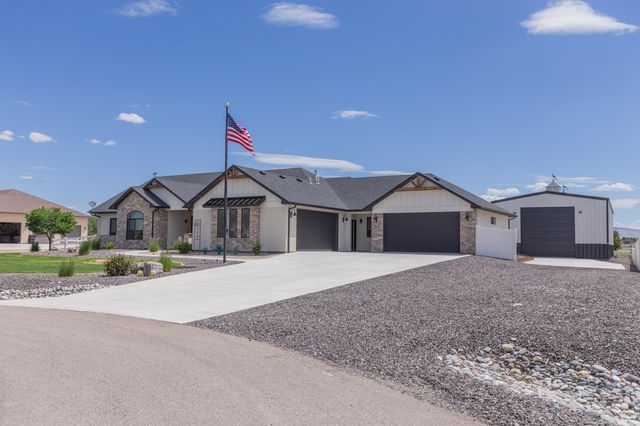 982 FARM HOUSE ROAD, Grand Junction, CO 81505