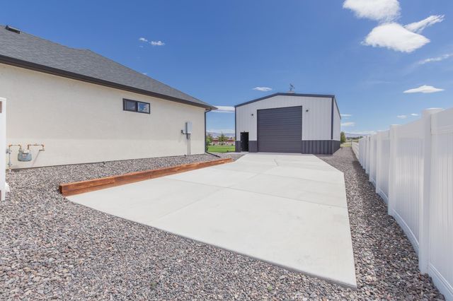 982 FARM HOUSE ROAD, Grand Junction, CO 81505