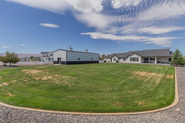 982 FARM HOUSE ROAD, Grand Junction, CO 81505