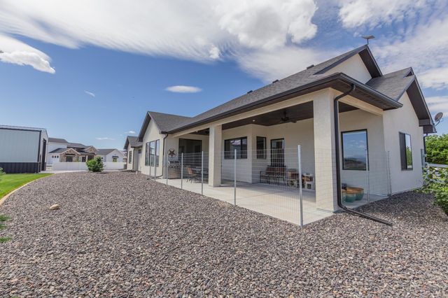 982 FARM HOUSE ROAD, Grand Junction, CO 81505