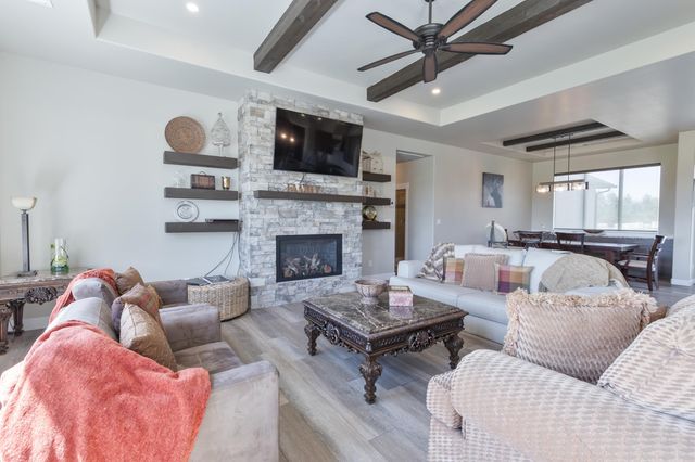 982 FARM HOUSE ROAD, Grand Junction, CO 81505