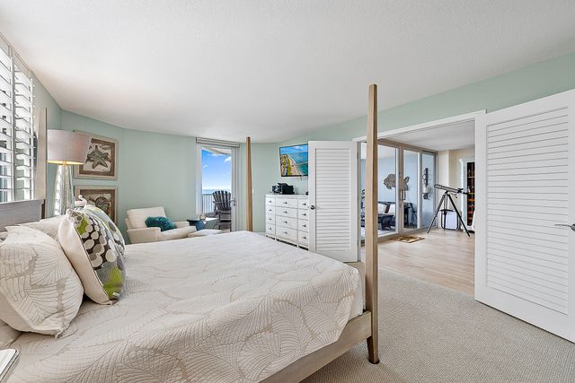 5200 N Ocean Drive 505, Singer Island, FL 33404