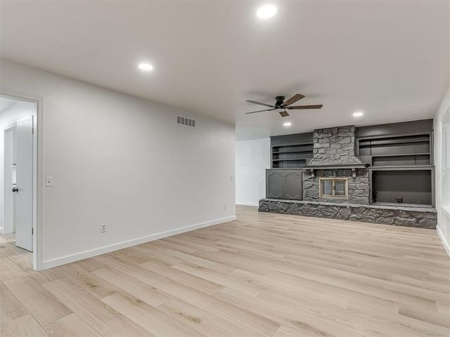 824 N Main Street, Blanchard, OK 73010