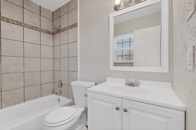 1200 Ridgewood Lane, Hutchins, TX 75141