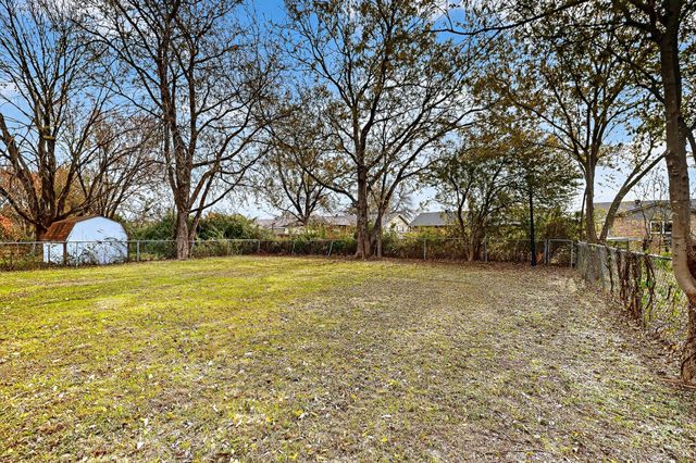 1200 Ridgewood Lane, Hutchins, TX 75141