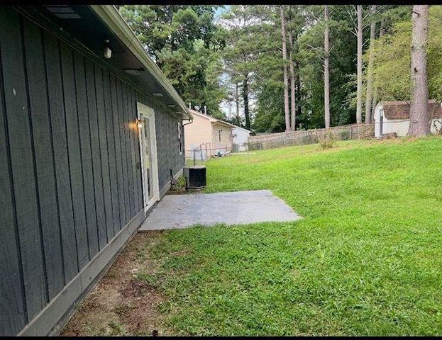 5370 Garvey Drive, Fairburn, GA 30213