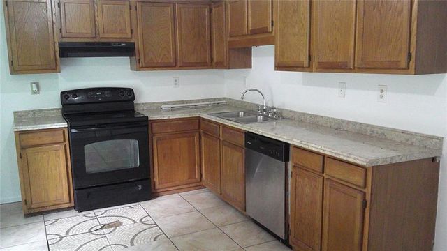 5370 Garvey Drive, Fairburn, GA 30213