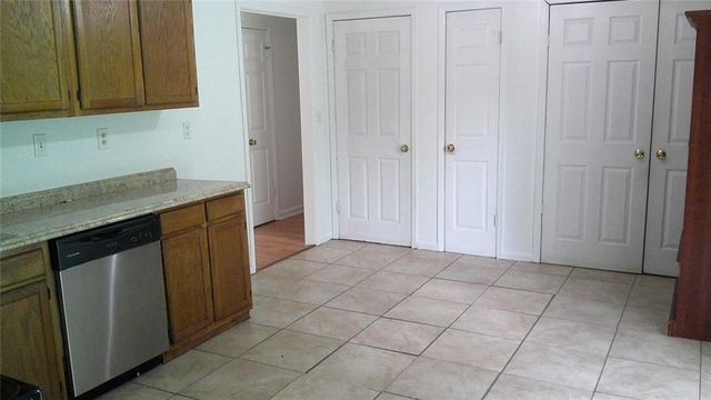 5370 Garvey Drive, Fairburn, GA 30213