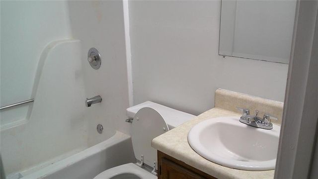 5370 Garvey Drive, Fairburn, GA 30213