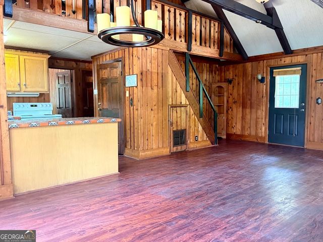 8 St. Moritz Drive, Pine Mountain, GA 31822