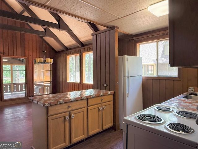 8 St. Moritz Drive, Pine Mountain, GA 31822