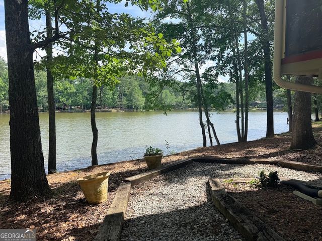 8 St. Moritz Drive, Pine Mountain, GA 31822