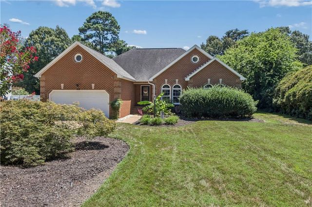 7534 Tyndall DR, Gloucester Point, VA 23062