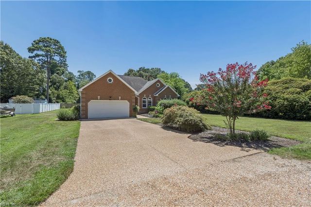 7534 Tyndall DR, Gloucester Point, VA 23062