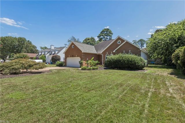 7534 Tyndall DR, Gloucester Point, VA 23062