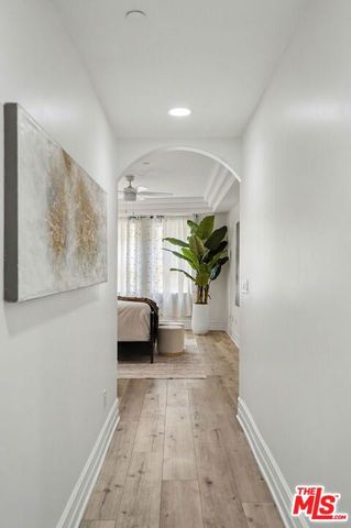 12021 Guerin Street 102, Studio City (los Angeles), CA 91604