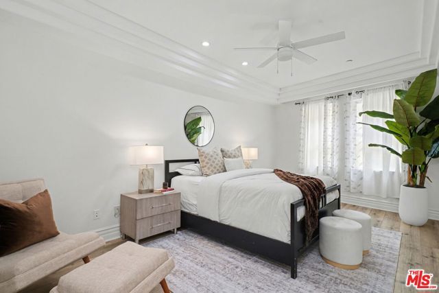 12021 Guerin Street 102, Studio City (los Angeles), CA 91604