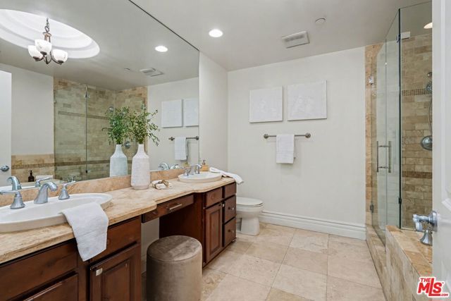 12021 Guerin Street 102, Studio City (los Angeles), CA 91604