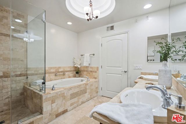 12021 Guerin Street 102, Studio City (los Angeles), CA 91604